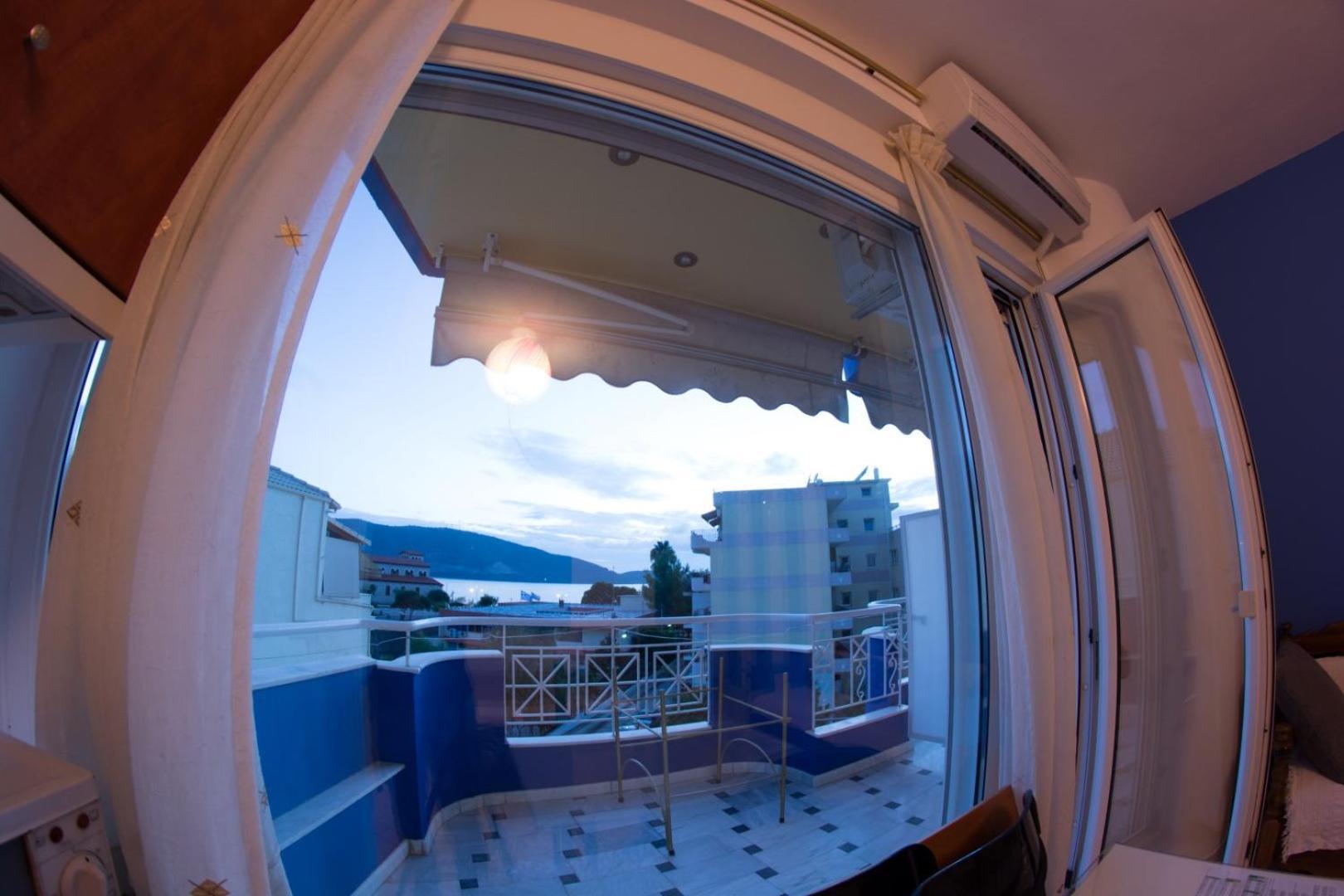 Maria's Roomstudios Flats To Let Seaside Heart Chantzara Spyropoulos *
